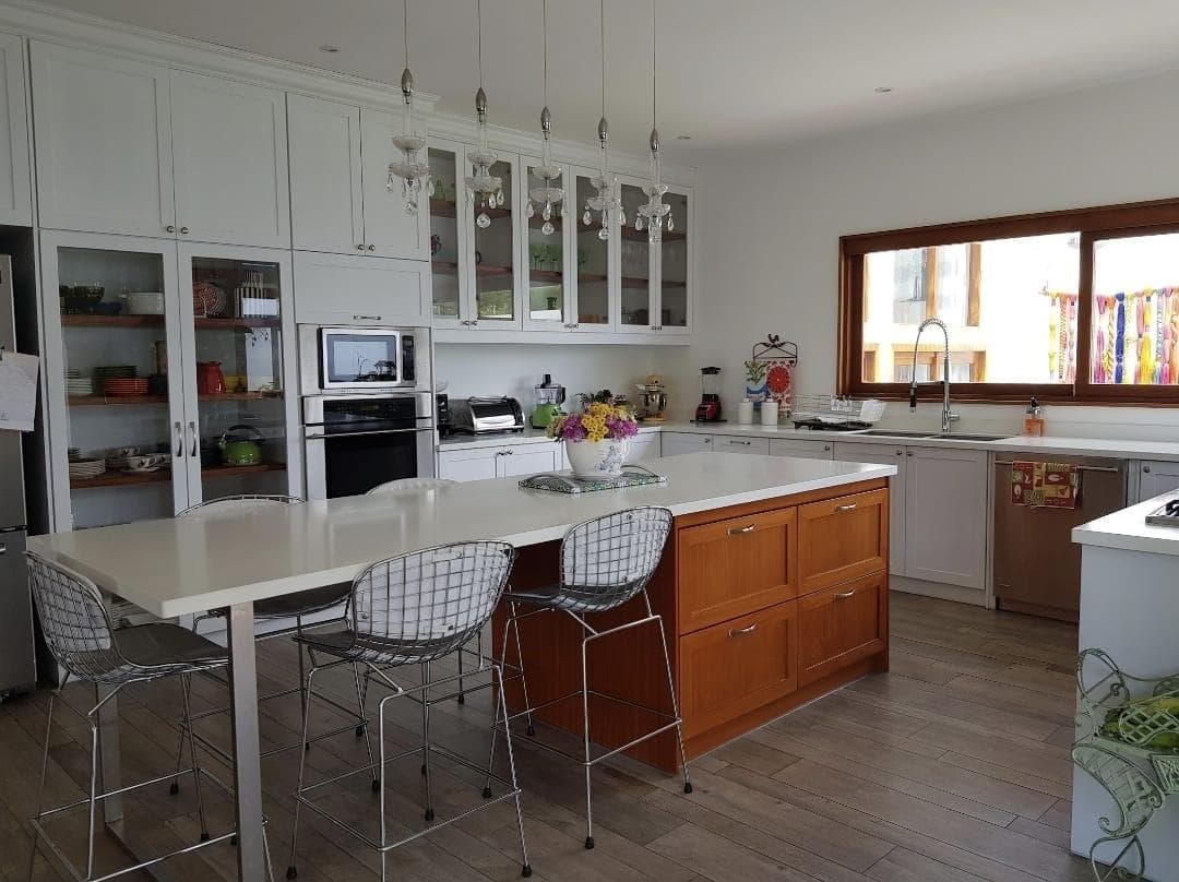 TUMBACO - LA VIÑA, HERMOSA CASA DENTRO DE URB. EN VENTA DE 500 M2 - 1