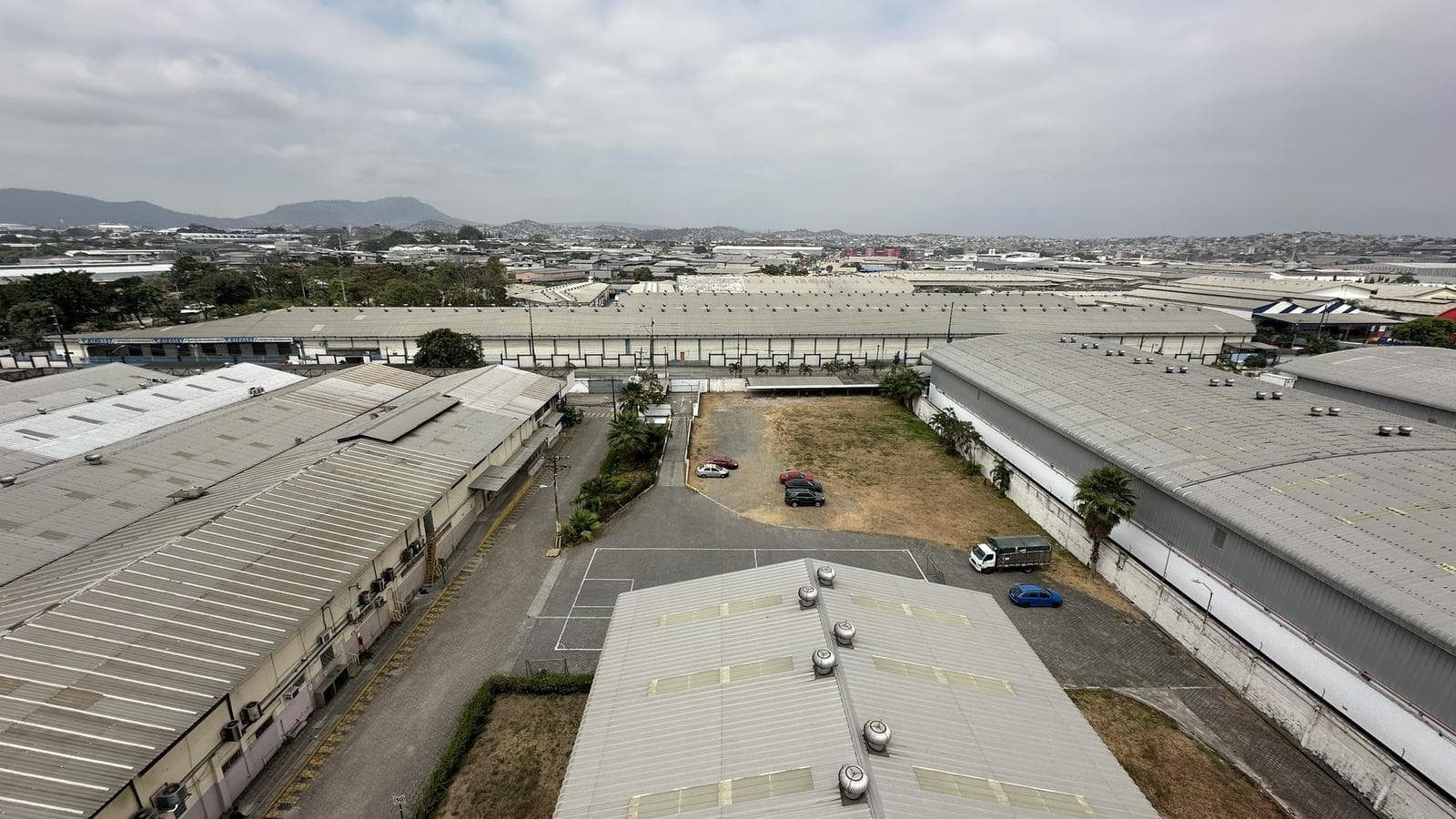 VENTA MOLINO 100% OPERATIVO, VIA DAULE, SECTOR INMACONSA - 1
