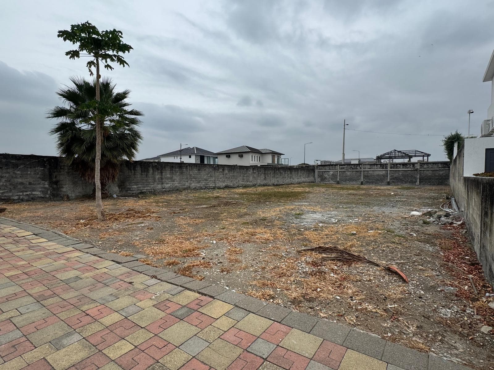 Venta de Terreno en Samborodón Urb. Biblos- Seguridad 24/7 - Amplias áreas verdes. R.Y. - 1
