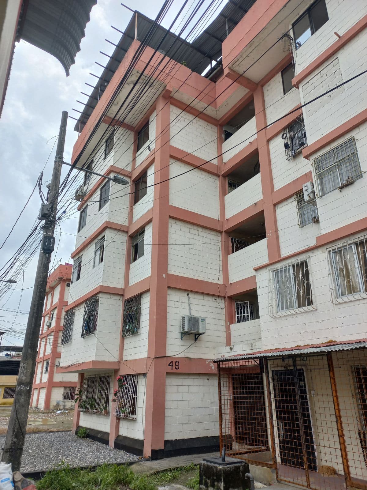 Alquiler de Departamento norte Guayaquil Sauces 4 con 2 Habitaciones. J.Z - 1