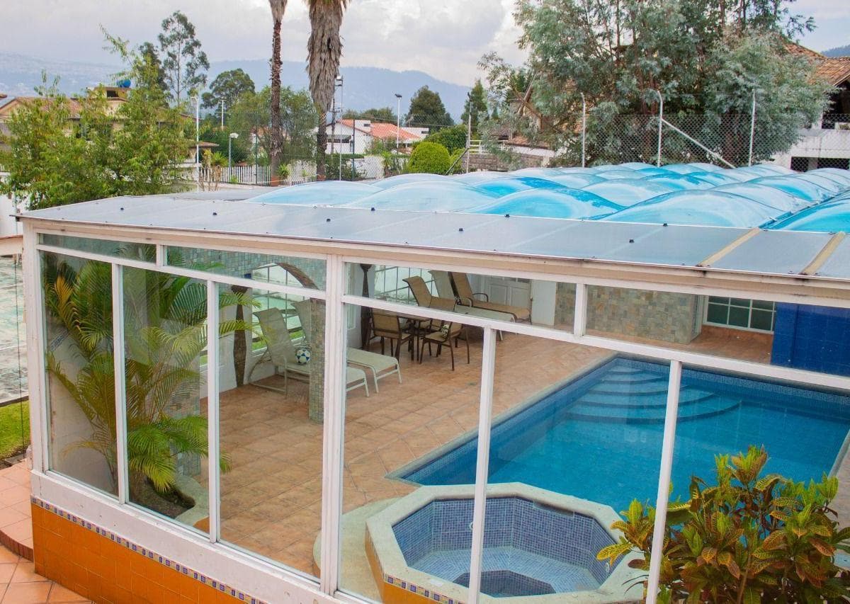 LUJOSA CASA EN VENTA SAN RAFAEL AMOBLADA - 1