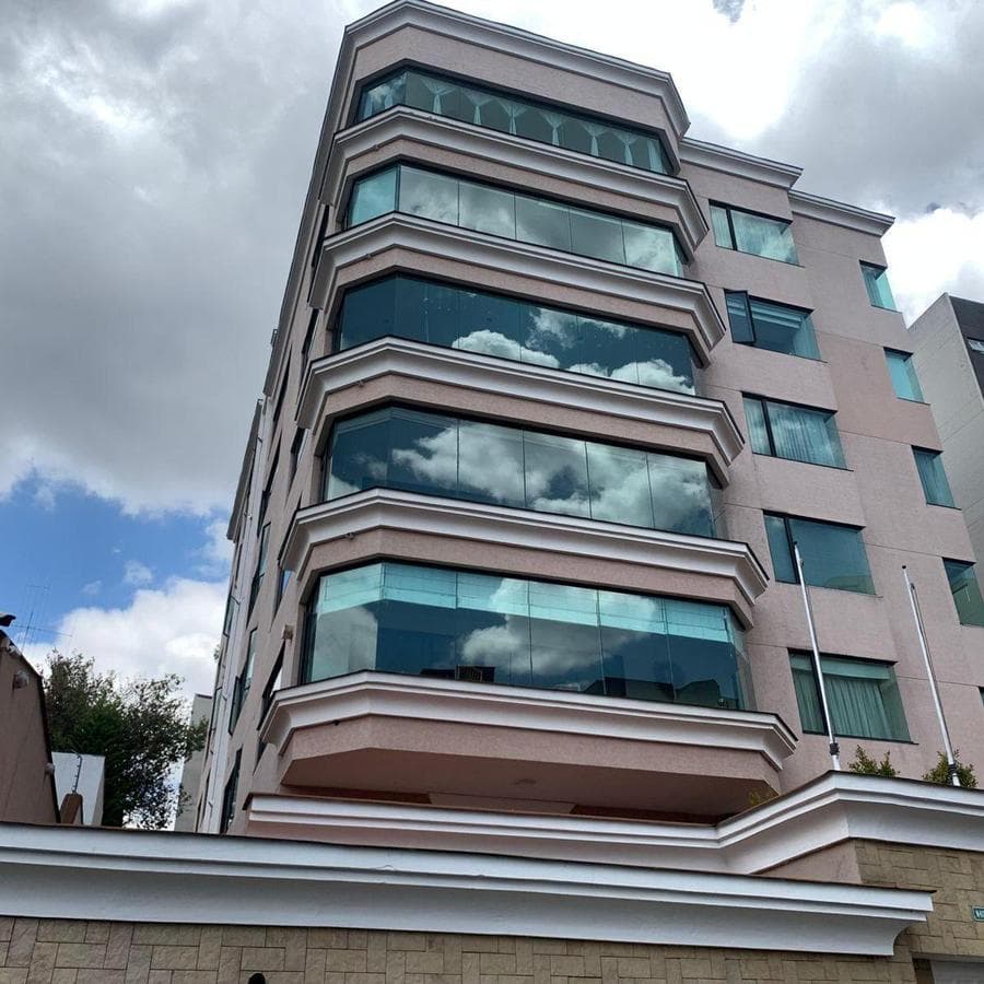 Departamento en venta en el Quito Tennis de Oportunidad - 1