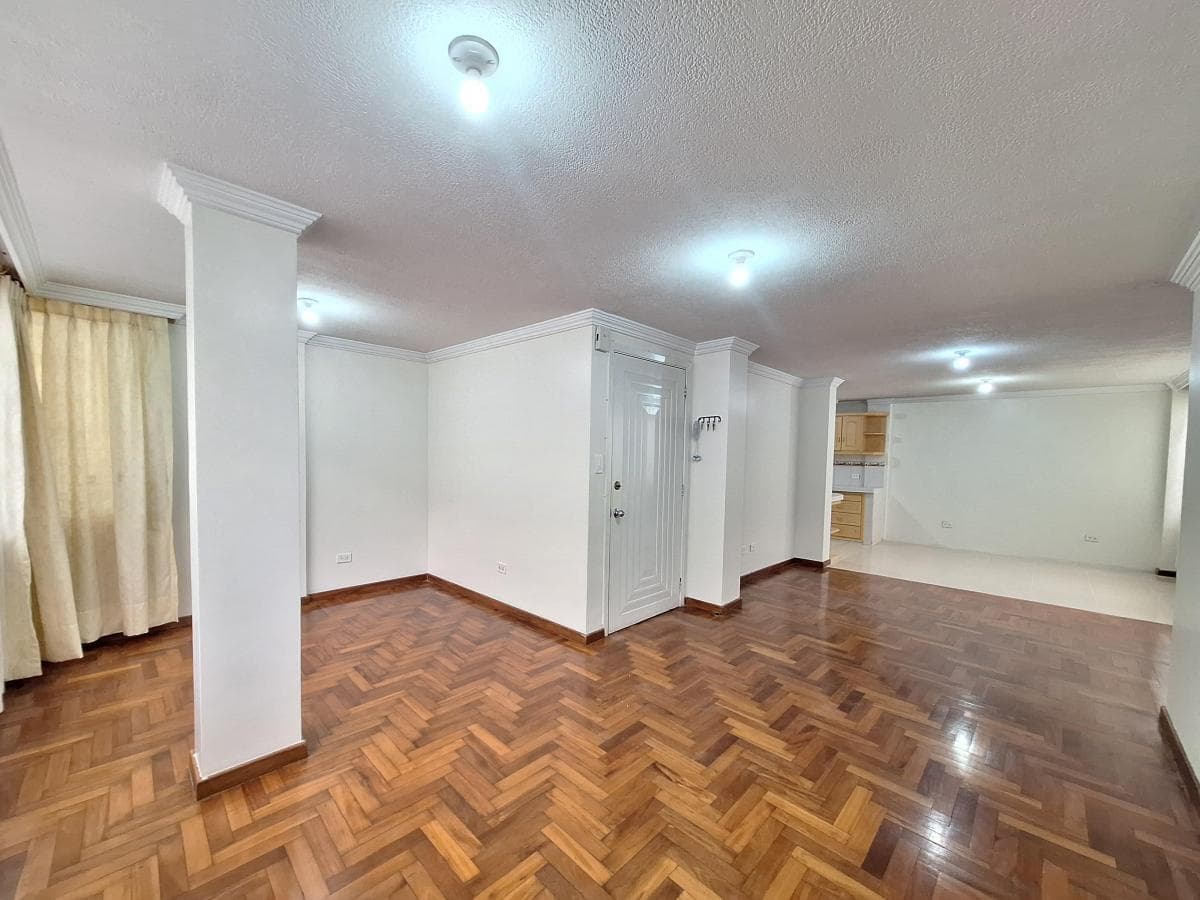 DEPARTAMENTO DE VENTA, 3 DORMITORIOS, AGUA CLARA, NORTE DE QUITO - 1
