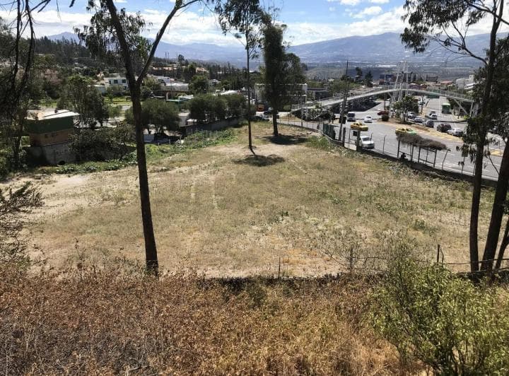 Venta terreno de 27.000m2 en sector Miravalle - 1