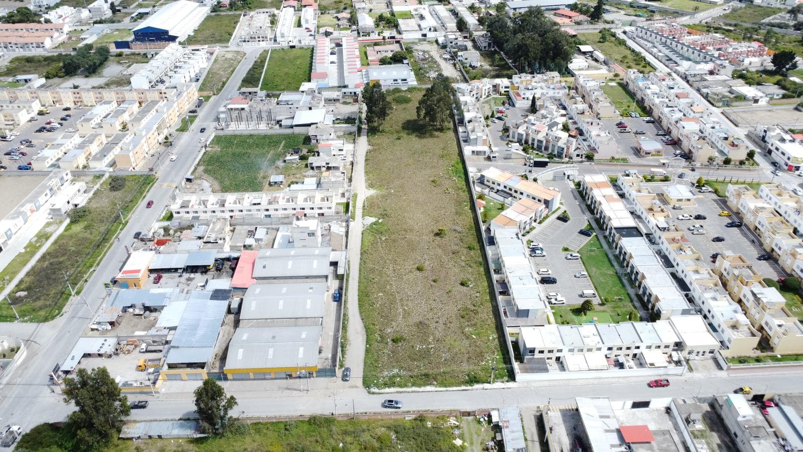 TERRENO EN VENTA CALDERON MARIANITAS - 1