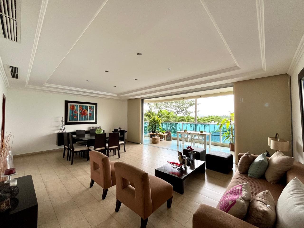 Venta de Departamento con Vista al Río en Samborondón AM - 1