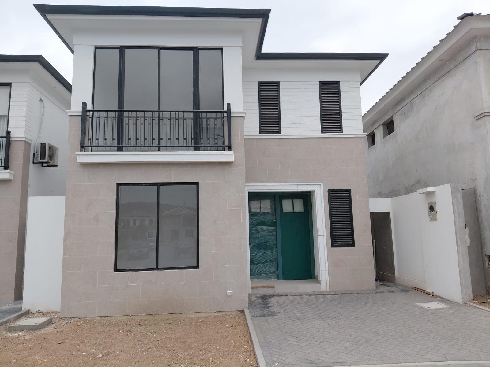 VENTA OPORTUNIDAD CASA POR ESTRENAR URB. ALBA DEL BOSQUE (DB) - 1