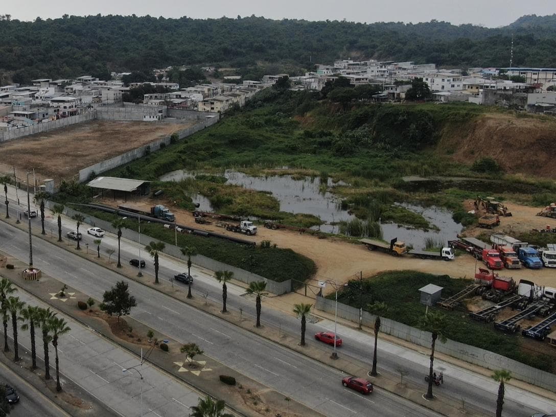 ALQUILER TERRENO RELLENADO, SECTOR AV FRANCISCO DE ORELLANA - 1