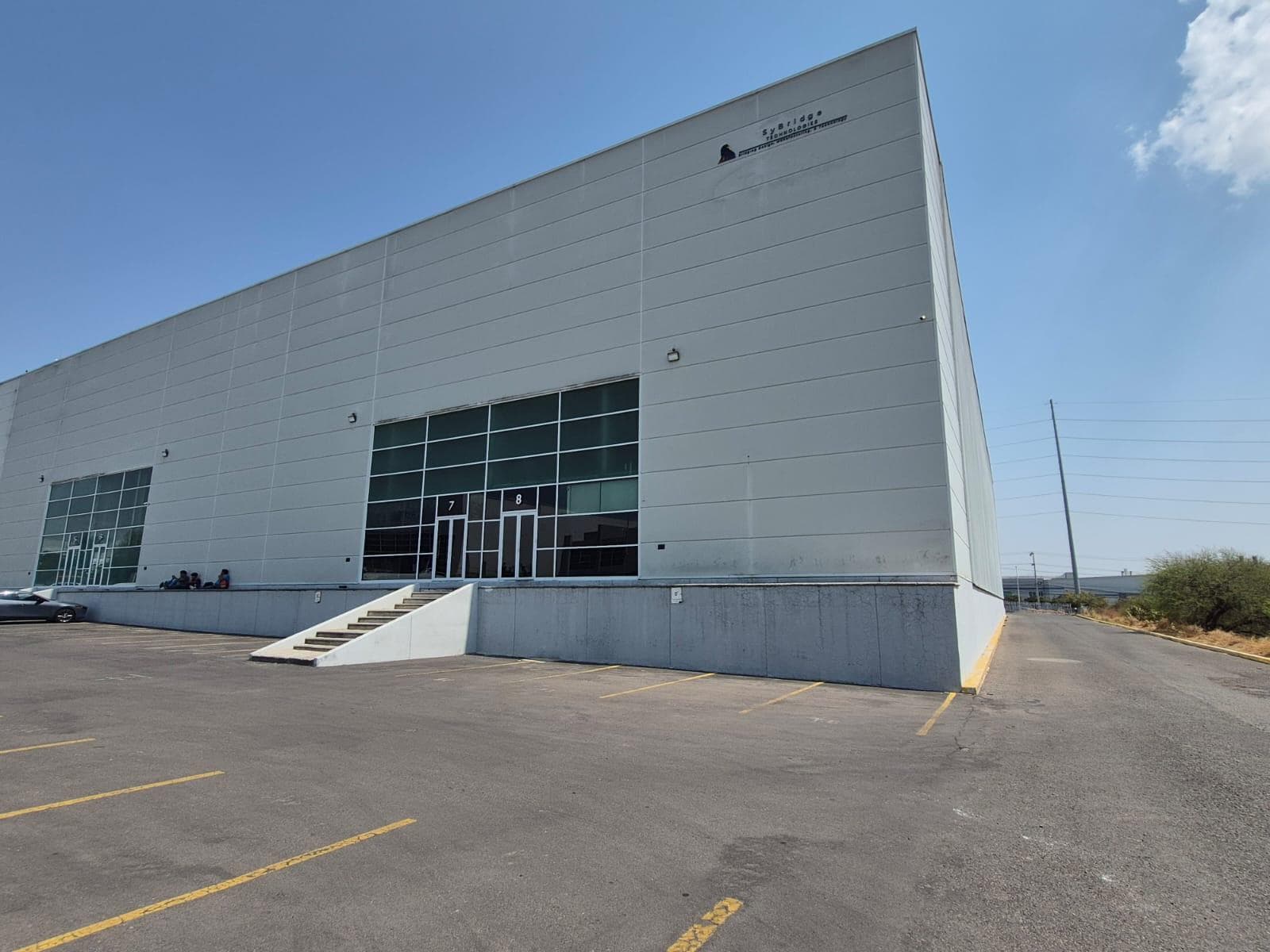 Nave Industrial en Renta en Parque Tecnológico Innovación en el Marqués - 1