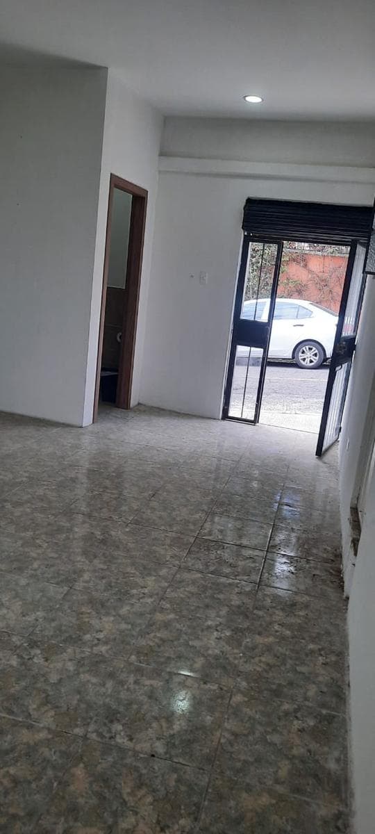 FRENTE .C.C. SCALA CALLE DE ATRAZ OPORTUNIDD LOCAL DE ARRIENDO 38 M2 CON BAÑO LA PRIMAVERA JS - 1
