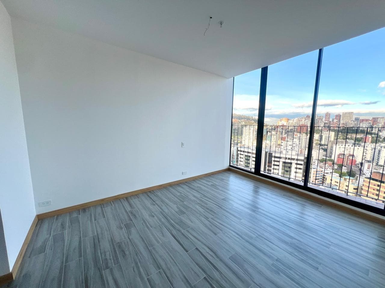 MV - SECTOR LA CAROLINA EN VENTA DPTO 3D 106,67M2 BALCÓN, EDIFICIO EPIQ - 1