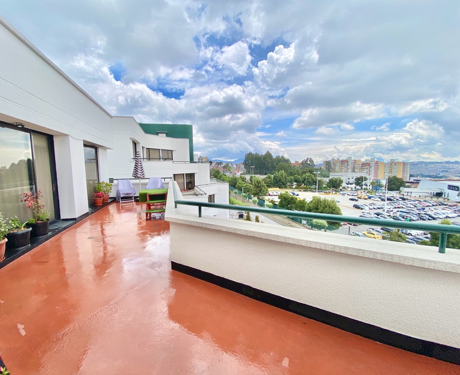 Departamento de venta con Balcón y Patio - El Bosque - 1