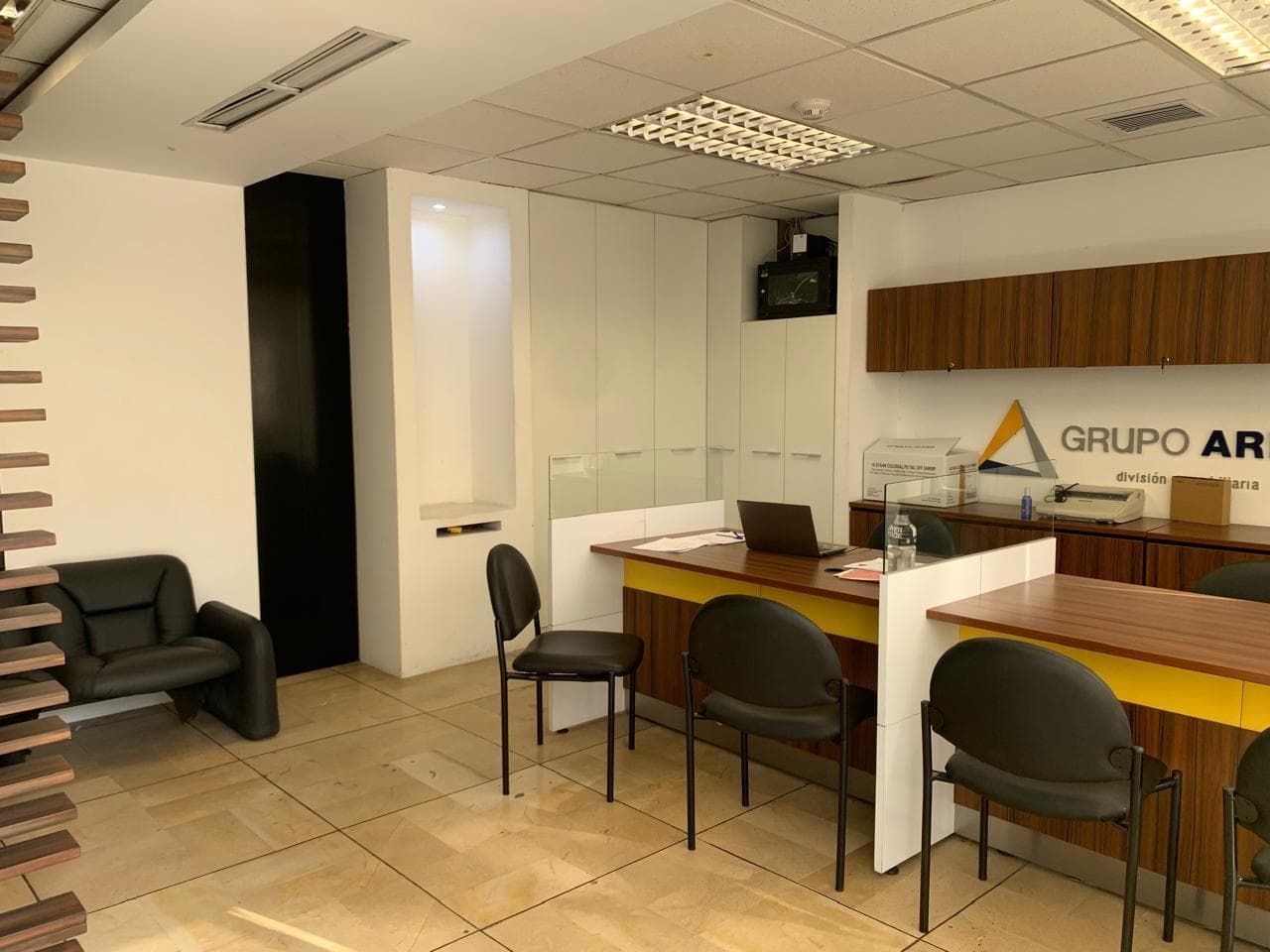 ALQUILER DE OFICINAS - 1
