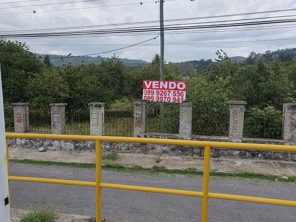 ESPECTACULAR UNICO Terreno en VENTA EN GUAYLLABAMBA VIA PRINCIPAL - 1