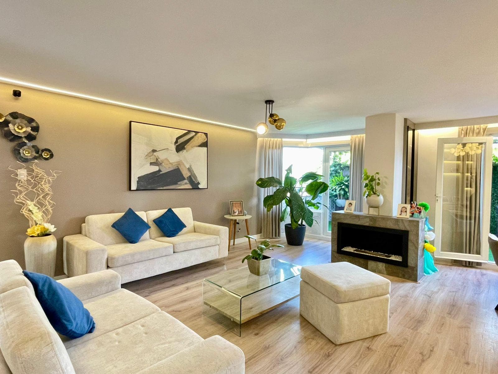 DEPARTAMENTO DE VENTA EN CUMBAYA SECTOR JARDINES DEL ESTE - 1