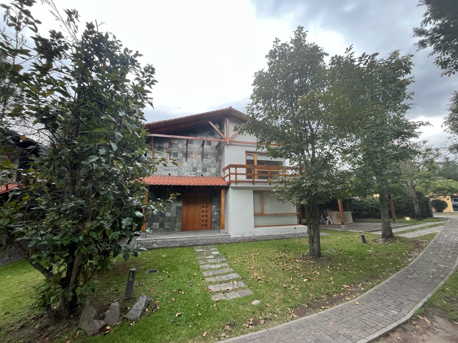 Casa - Lumbisi - 1