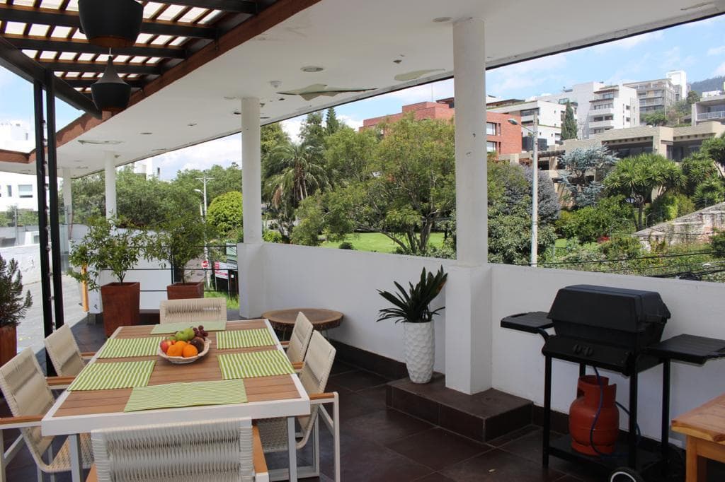 SUITE ARRIENDO CUMBAYA SECTOR SITE CENTER - 1