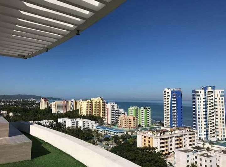 Venta Departamento Amoblado en Esmeraldas - 1