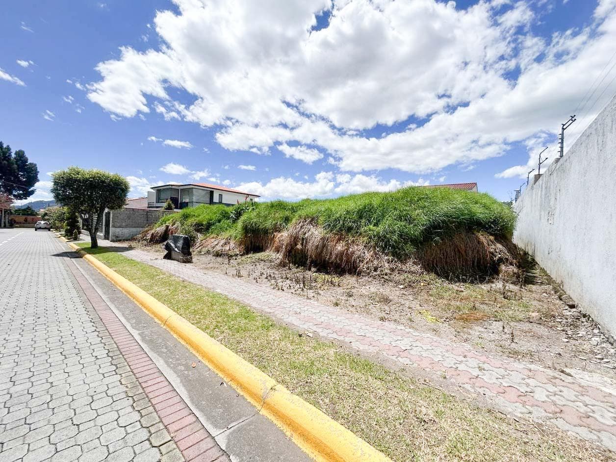 Venta de terreno dentro de Urbanización - Sector Las Haciendas, Fajardo - 1