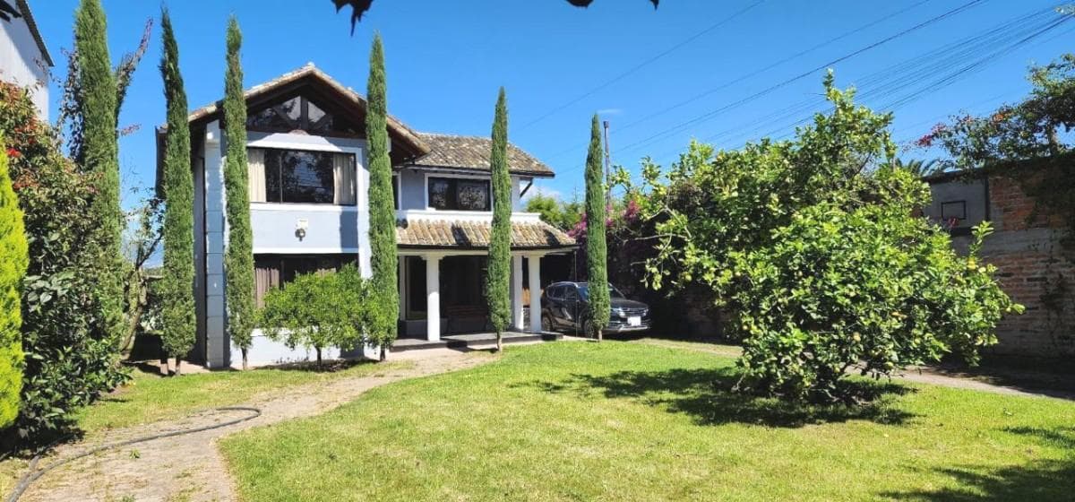 Casa en arriendo Puembo - 1