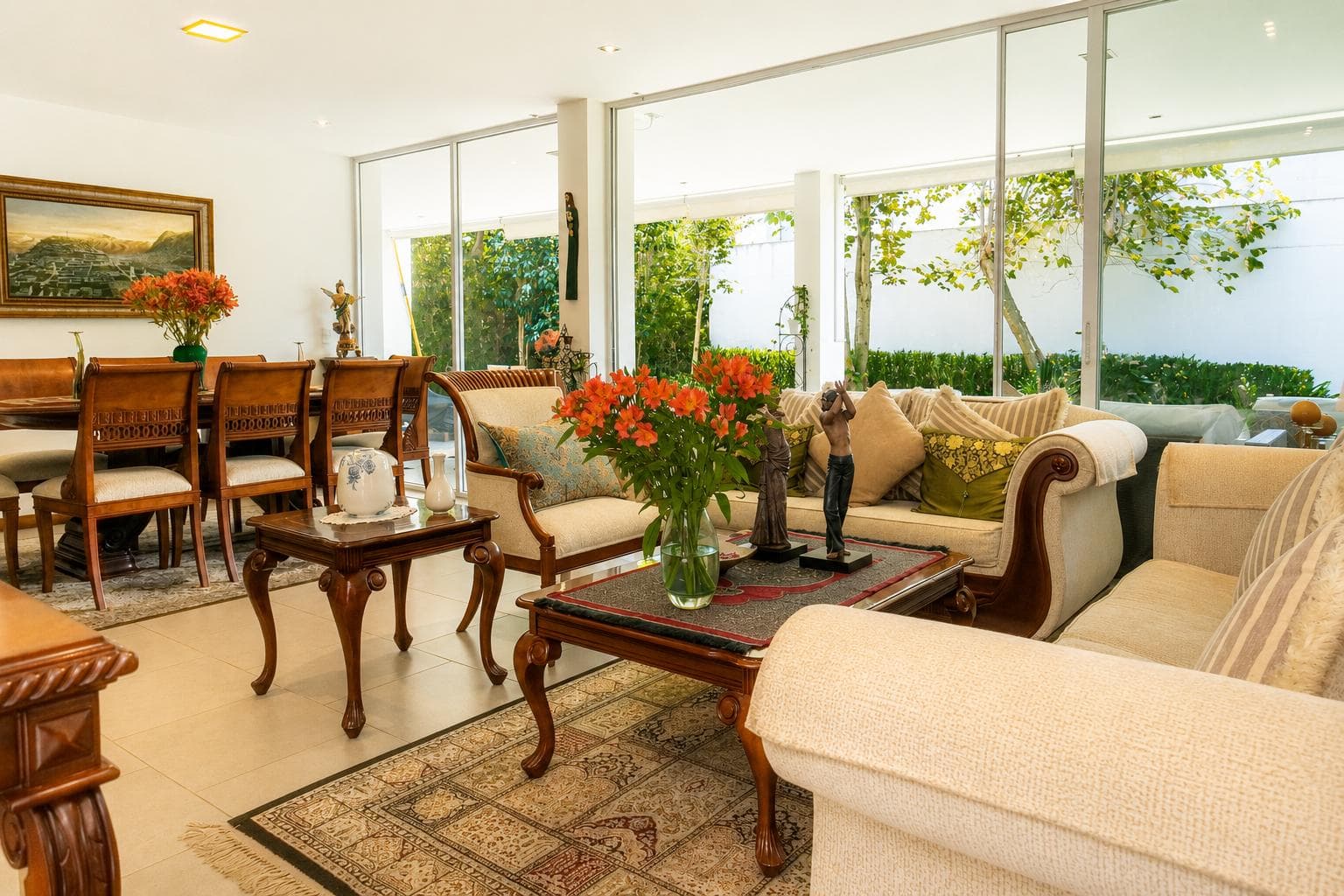 Casa con jardín de alquiler en Cumbayá Auqui Chico - 1