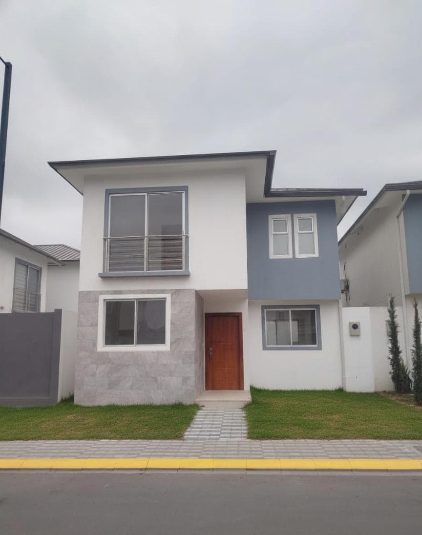 Casa por estrenar urbanizacion Vistana - 1