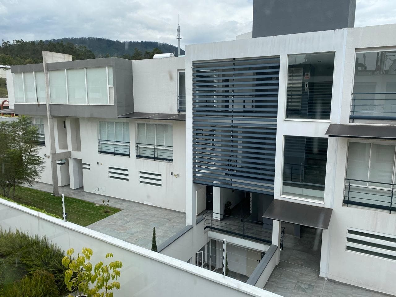 Loft de venta ubicado en el sector de Auqui Chico, 2 cuartos, ideal ubicación - 1