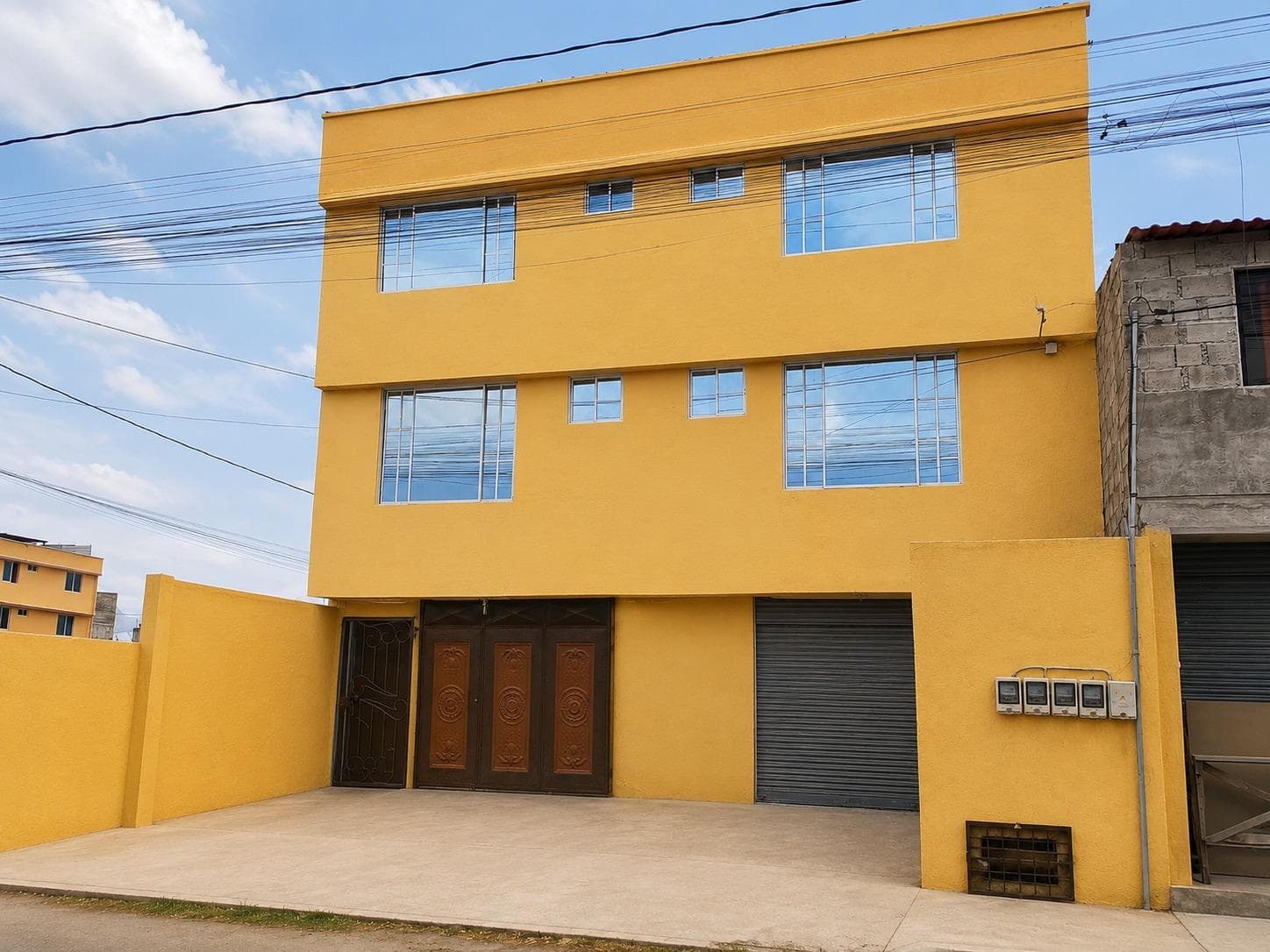 Casa en venta 359 m² - CALDERON - 1