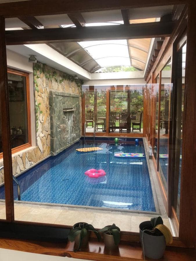 EN CHECHA, URBANIZACIÓN PAKAKUNA, SE VENDE HERMOSA CASA DE LUJO - 1