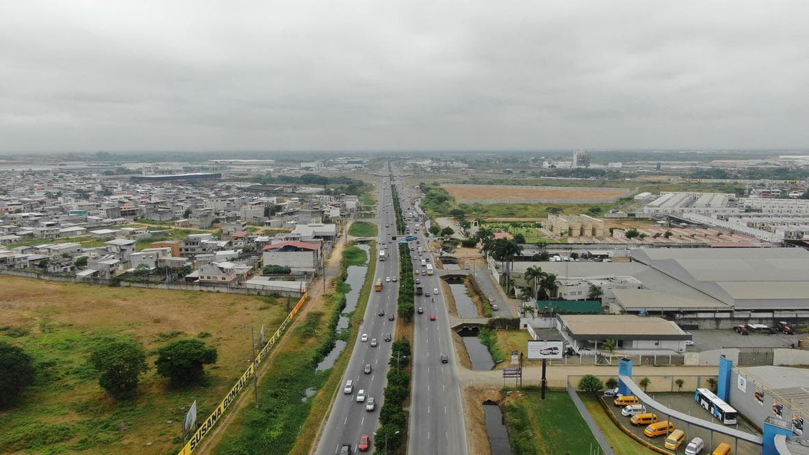VENTA DE TERRENO COMERCIAL VIA DURAN BOLICHE MAS DE 60 MTS DE FRENTE A LA VIA - 1