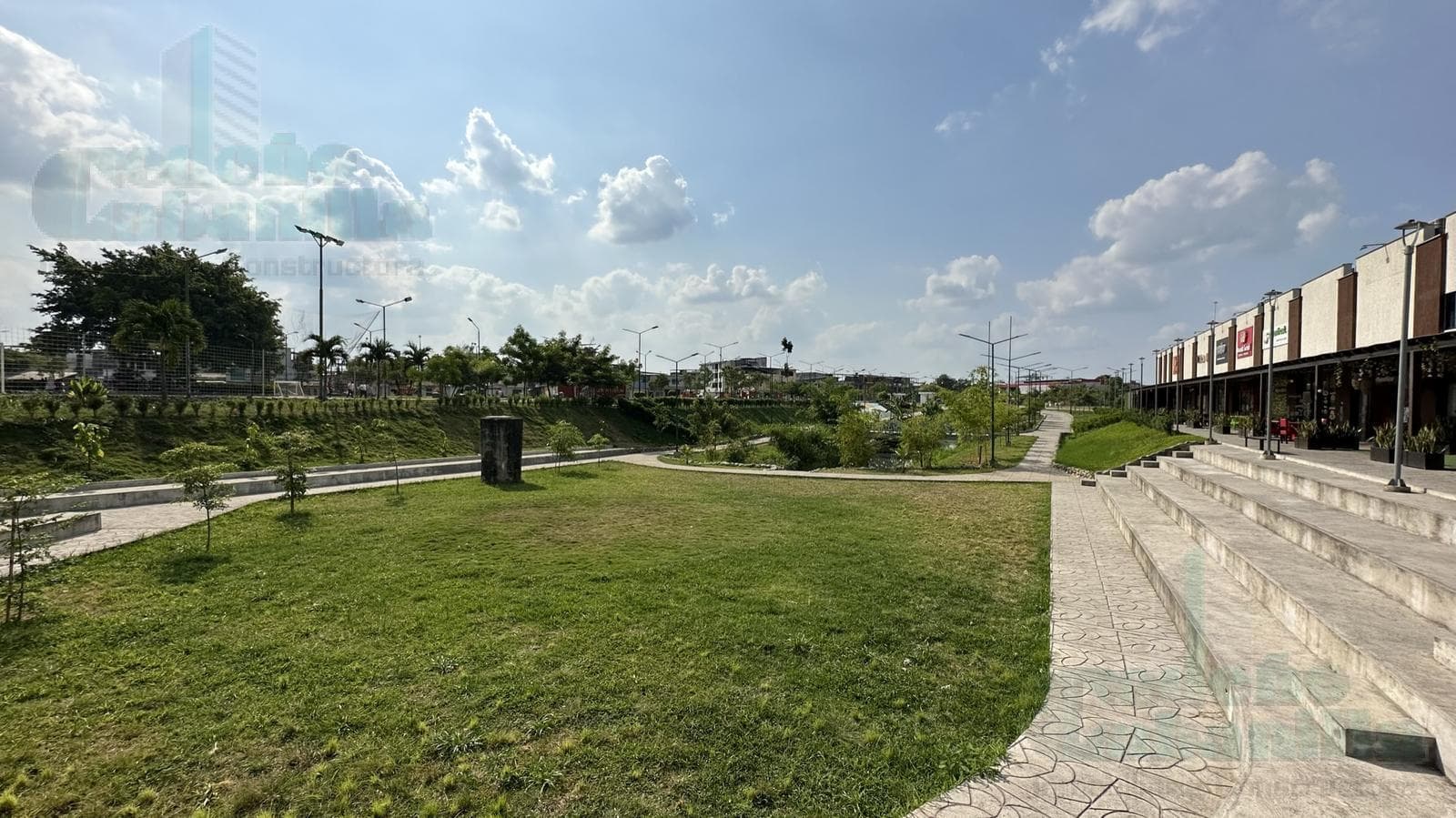 VENTA DE TERRENO COMERCIAL SOBRE LA VIA QUEVEDO - EL EMPALME - 1
