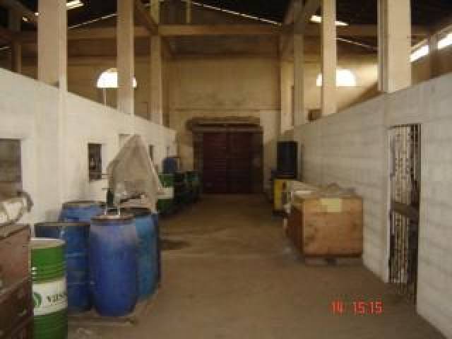 BODEGA EN VENTA EN LA VIA DAULE CON 800 M2