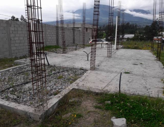 VENDO TERRENO EN COTACACHI, 260M2,  OFERTA A $25.000,00 DÓLARES