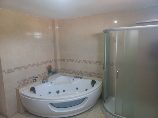 Se vende Moderna casa en VILLA CLUB etapa HERMES - 7