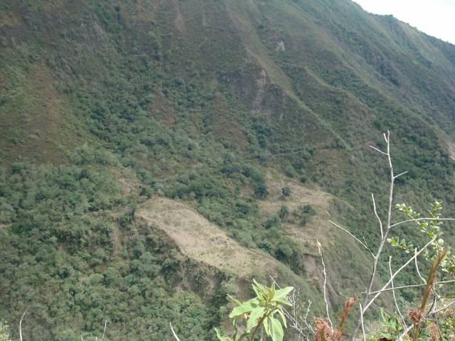 SE VENDE O CAMBIA HERMOSA HACIENDA