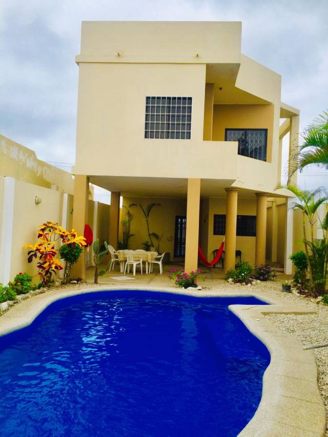 Alquilo Amplia Casa Frente Al Mar con Piscina en Salinas Mar Bravo $200xdia