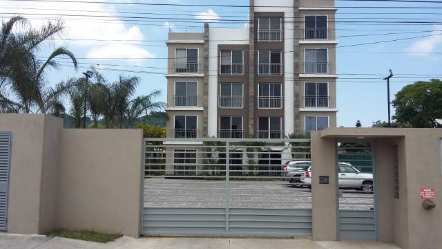 Vendo hermoso departamento de estreno en Santa Cecilia en Condominio