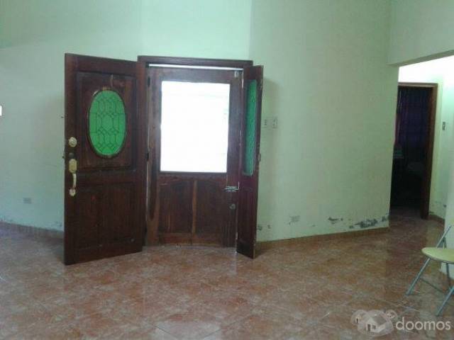 SE VENDE HERMOSA CASA VACACIONAL EN PORTOVIEJO-SANTA ANA