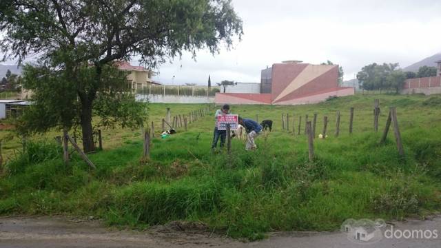 SE VENDE HERMOSO LOTE EN URB ALTOS DEL VALLE