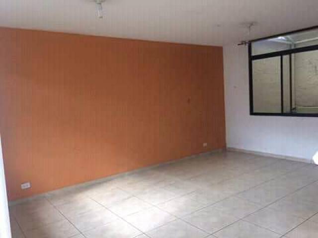 Vendo casa en conjunto pequeño en San Pedro de Taboada