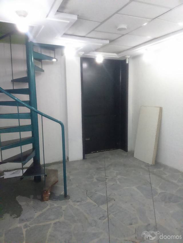 ARRIENDO LOCAL COMERCIAL/BUENA UBICACIOB