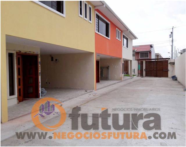 3 AMPLIAS CASAS EN CONDOMINIO POR LA Y DEL CEBOLLAR DESDE $108.000