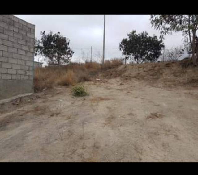 Vendo terreno de oportunidad en Manta 277m2 Cdla Azteca