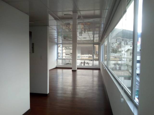 Oficina en Arriendo Jorge Drom N39-204, Iñaquito, Quito CENTRO DE NEGOCIOS PLUS II