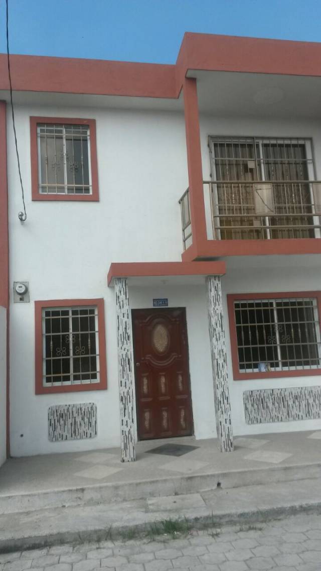 VENDO ESPECTACULAR CASA DE 2 PISOS A ESTRENAR EN MUCHO LOTE 1, TERCERA ETAPA